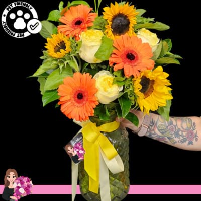  Vivid Days Vase